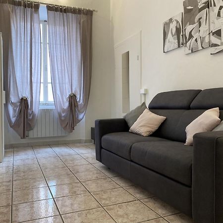 Viatoris' Apartment Пиза Экстерьер фото